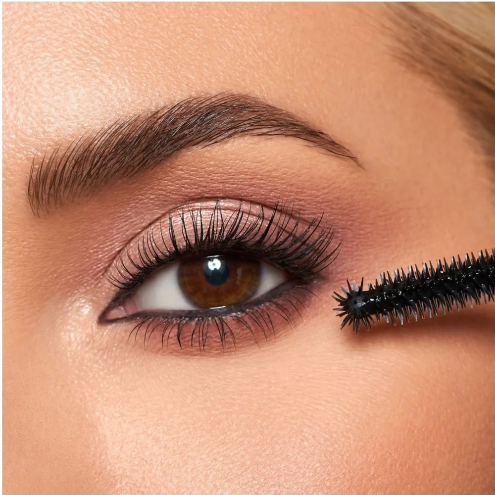 🌿 LAWLESS The One & Done Volumizing Mascara